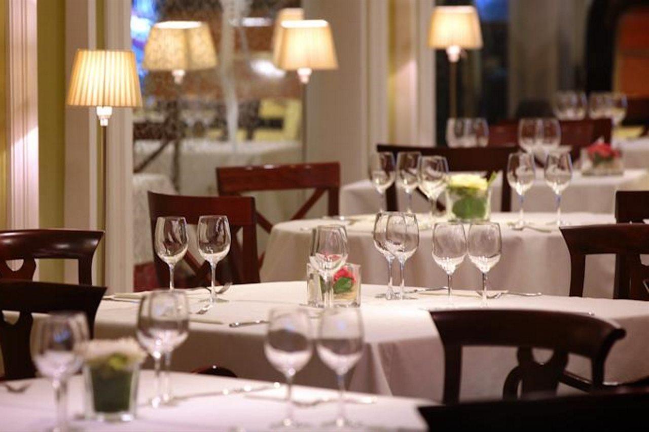 Appart hôtel Apartaments-hotel Hispanos 7 Suiza 4*