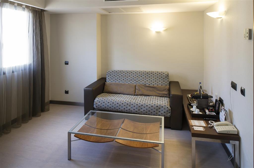 Catalonia Born Hotel 4*