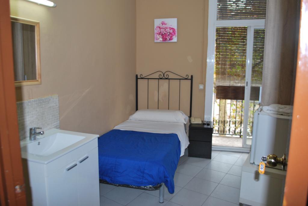 Guest house Nou Raval 3*