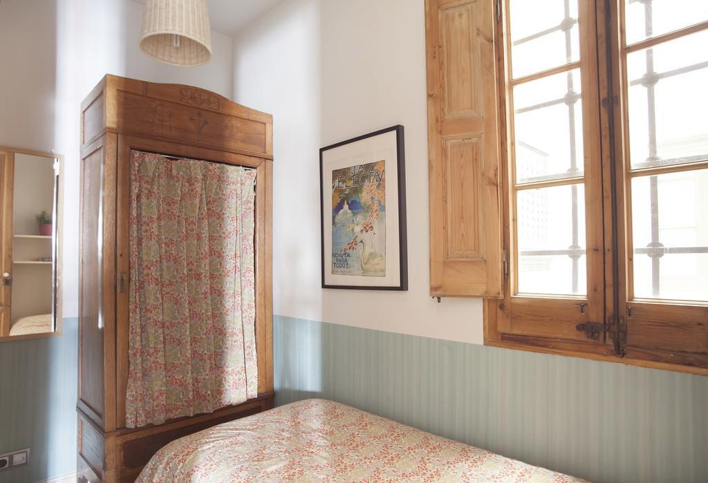 Aparteasy - Authentic Family * Barcelona