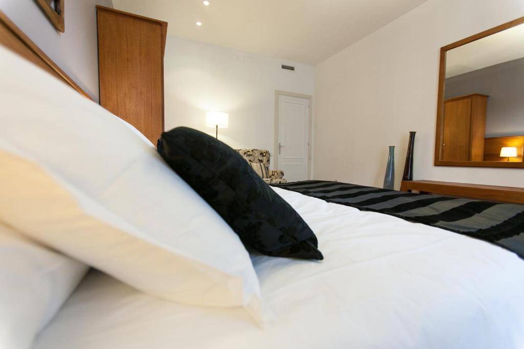 Apartment Serennia Ramblas - Placa Catalunya