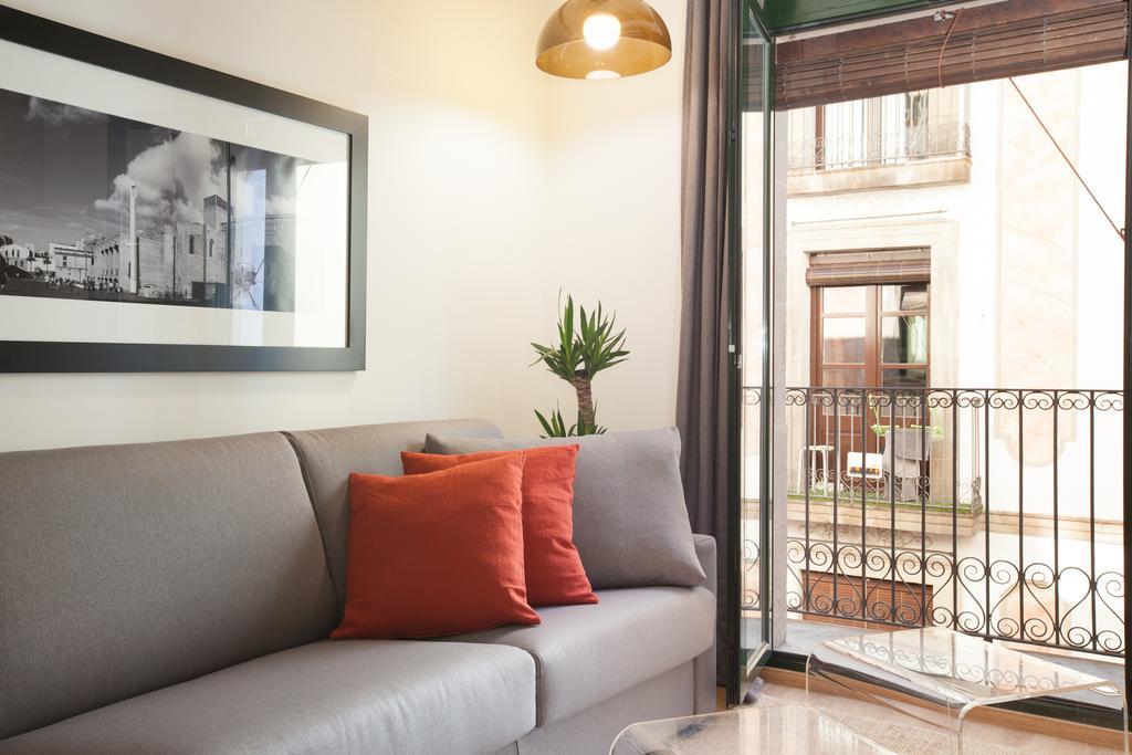 Canela Homes Macba Appartement *