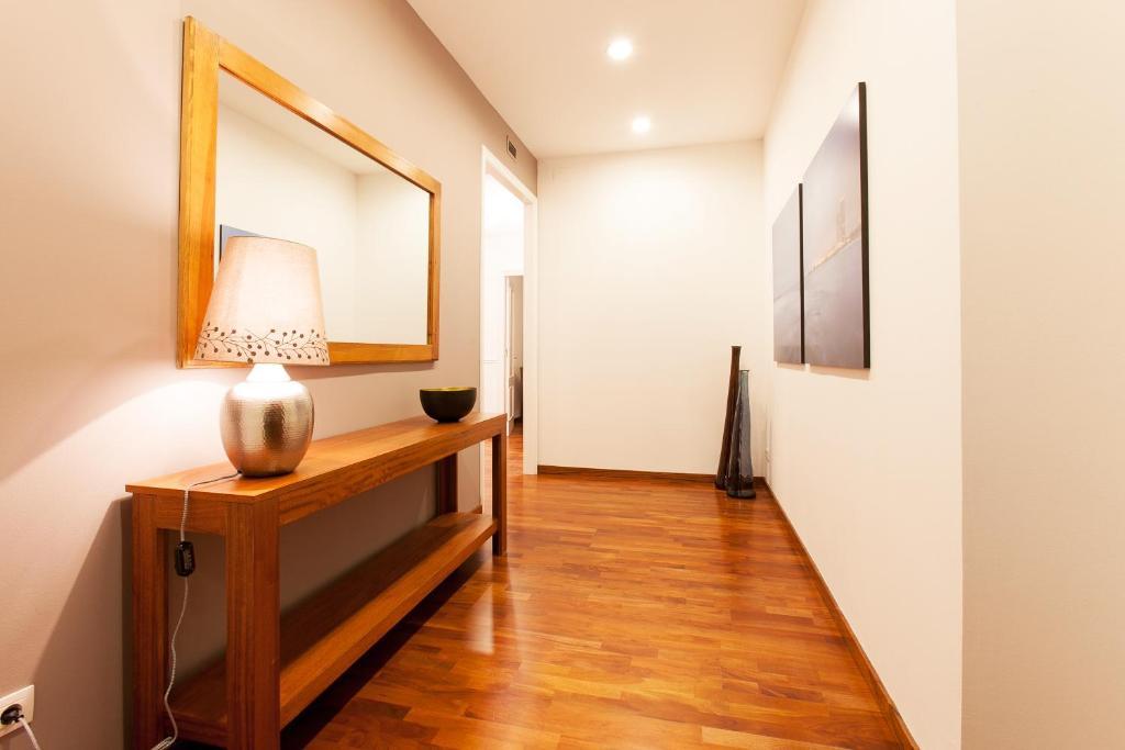 Apartment Serennia Ramblas - Placa Catalunya *