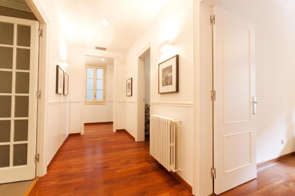 Serennia Ramblas - Placa Catalunya Apartment *