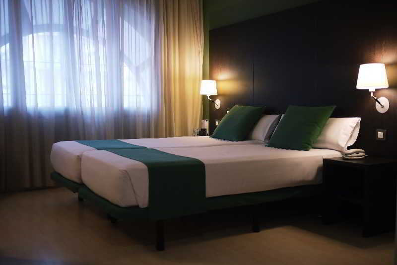 Hotel Oriente Atiram 3*