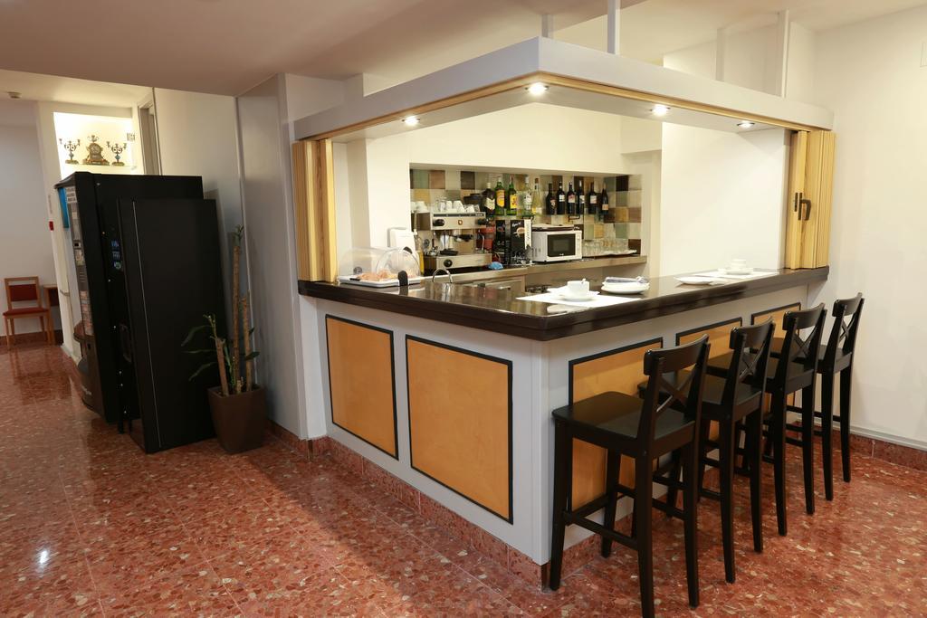 Hotel Alguer Camp Nou Barcelone