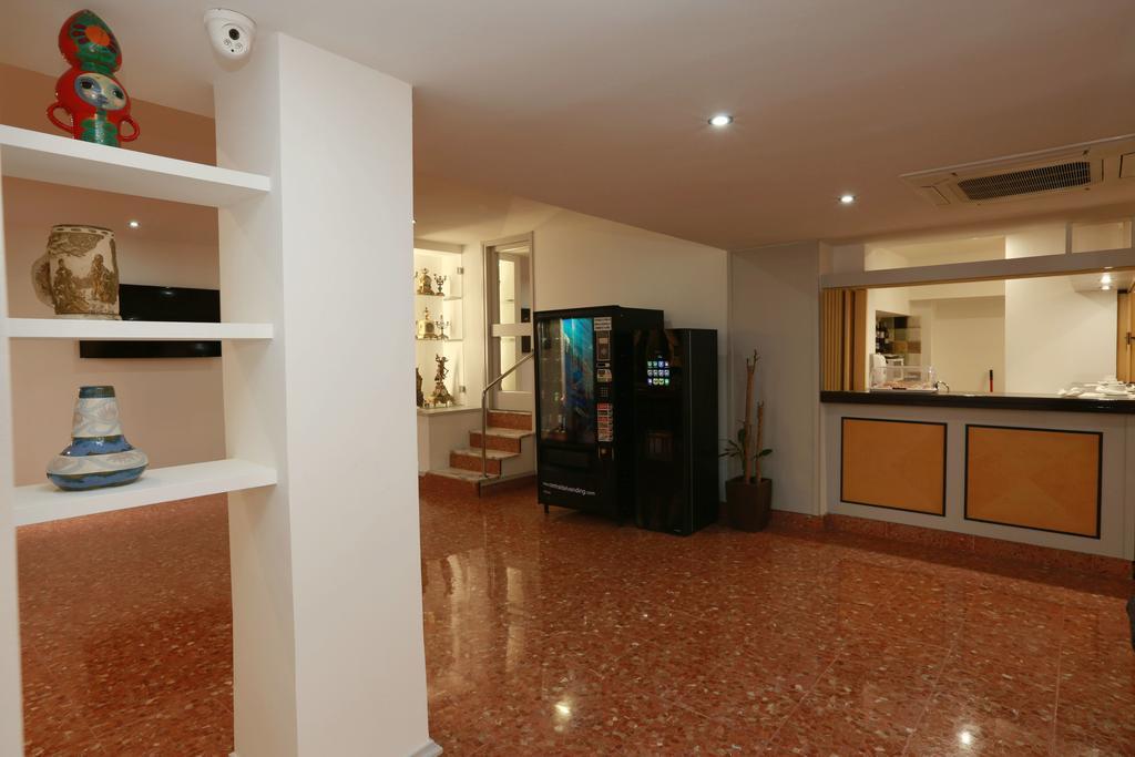 Hotel Alguer Camp Nou 2*