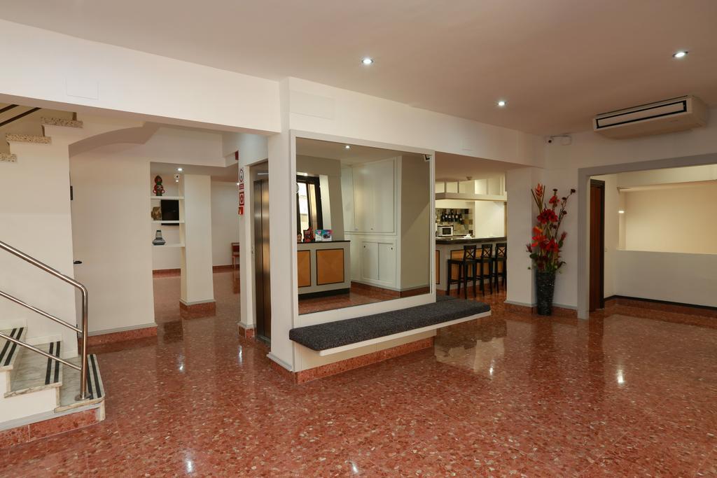 Hotel Alguer Camp Nou Barcelone