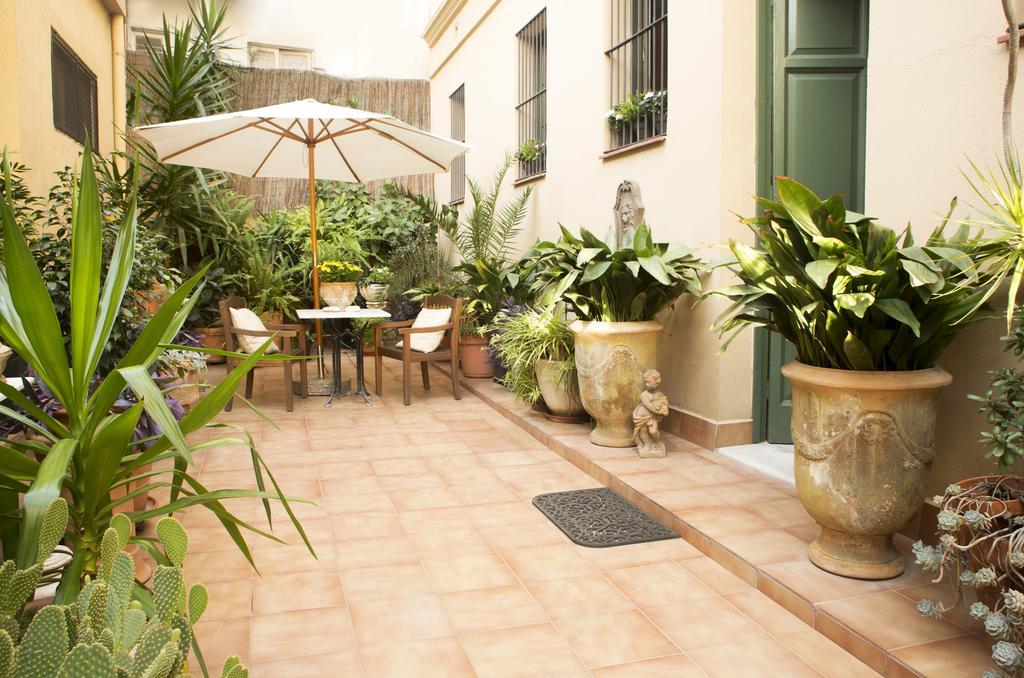 The Patio Barcelona * Barcelona