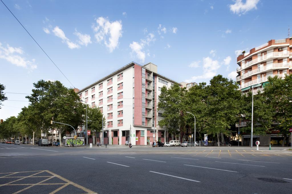 Residencia Universitaria Resa La Ciutadella Apartment