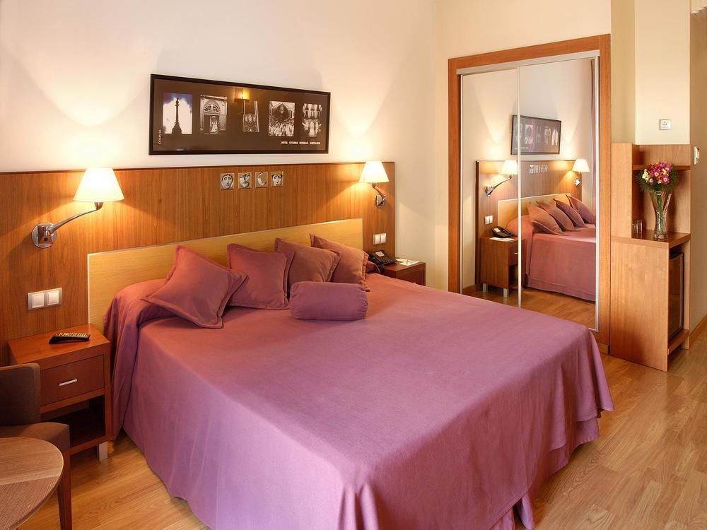 Evenia Rocafort Hotel