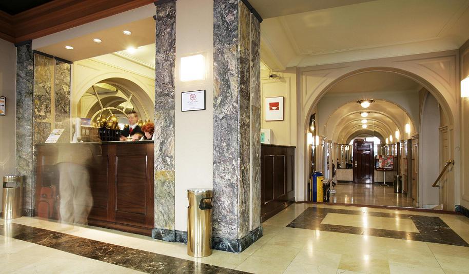 Oriente Atiram Hotel Barcelona
