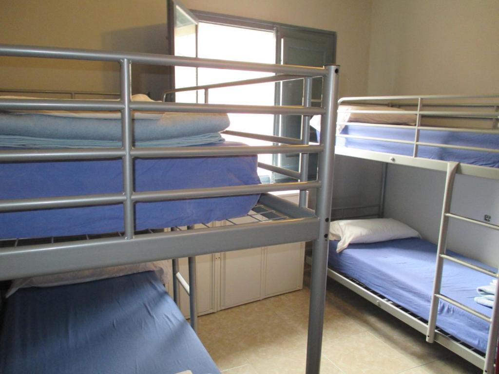 Hostel Pillow One *