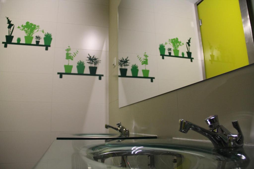 Sleep - Certified Eco Youth Hostel *
