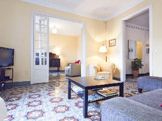 Around Exclusive Hotel