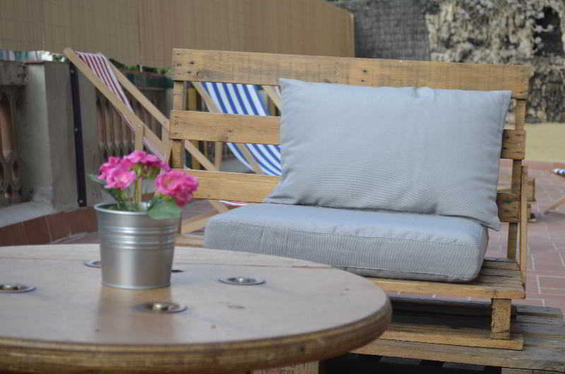 360 Arts&culture Hostel