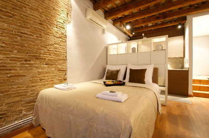 Hotel Borne Down Town 3*