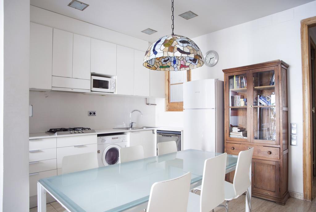 Apartment Aparteasy - Authentic Family