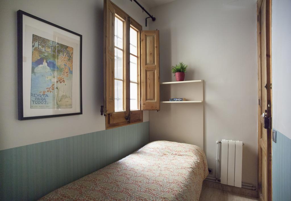 Apartment Aparteasy - Authentic Family Barcelona