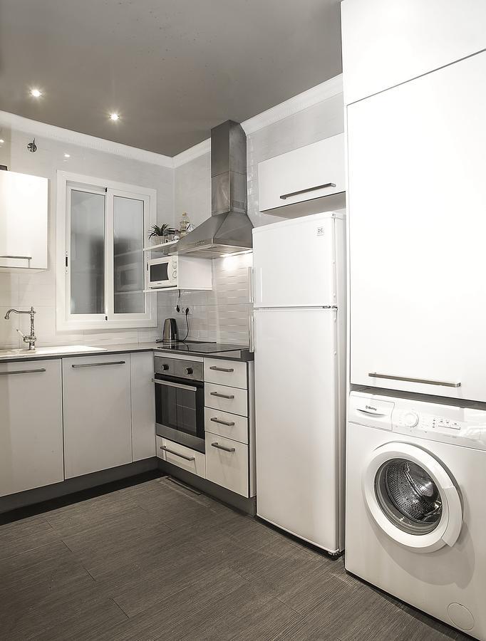 Mai & Maud Paralel Apartment Barcelona