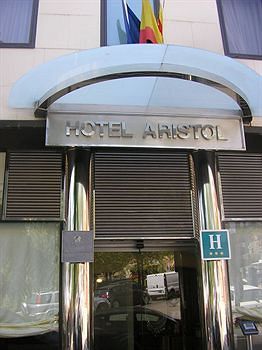 Hotel Aristol - Sagrada Familia 3*