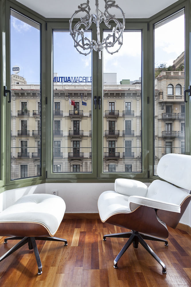 Canela Homes Universitat Apartment