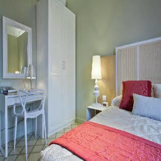 Hotel Around Exclusive 4*