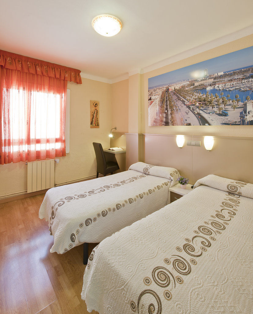 Guest house Hostal Barcelona 2*