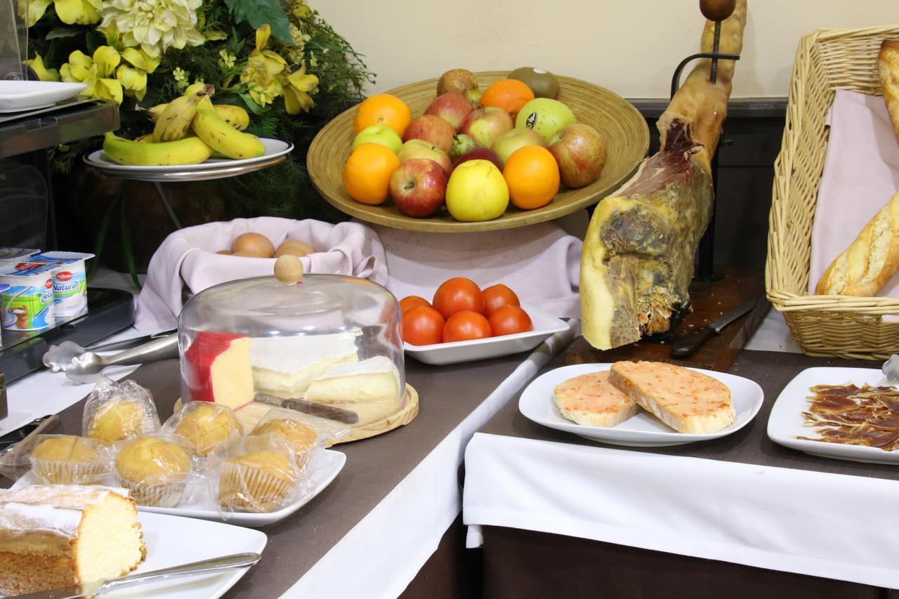 Apartaments Travessera-Parc Gueell Appartement Barcelone