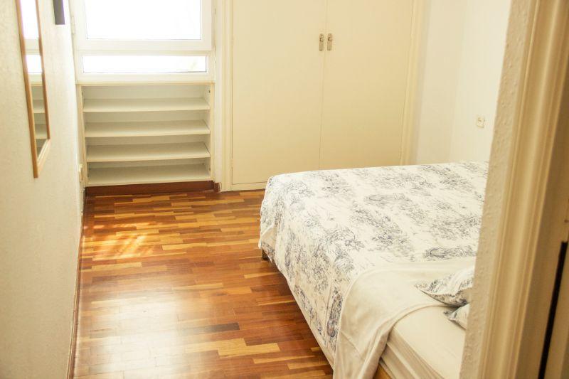 Sweet Bcn Three Bedroom Apartment