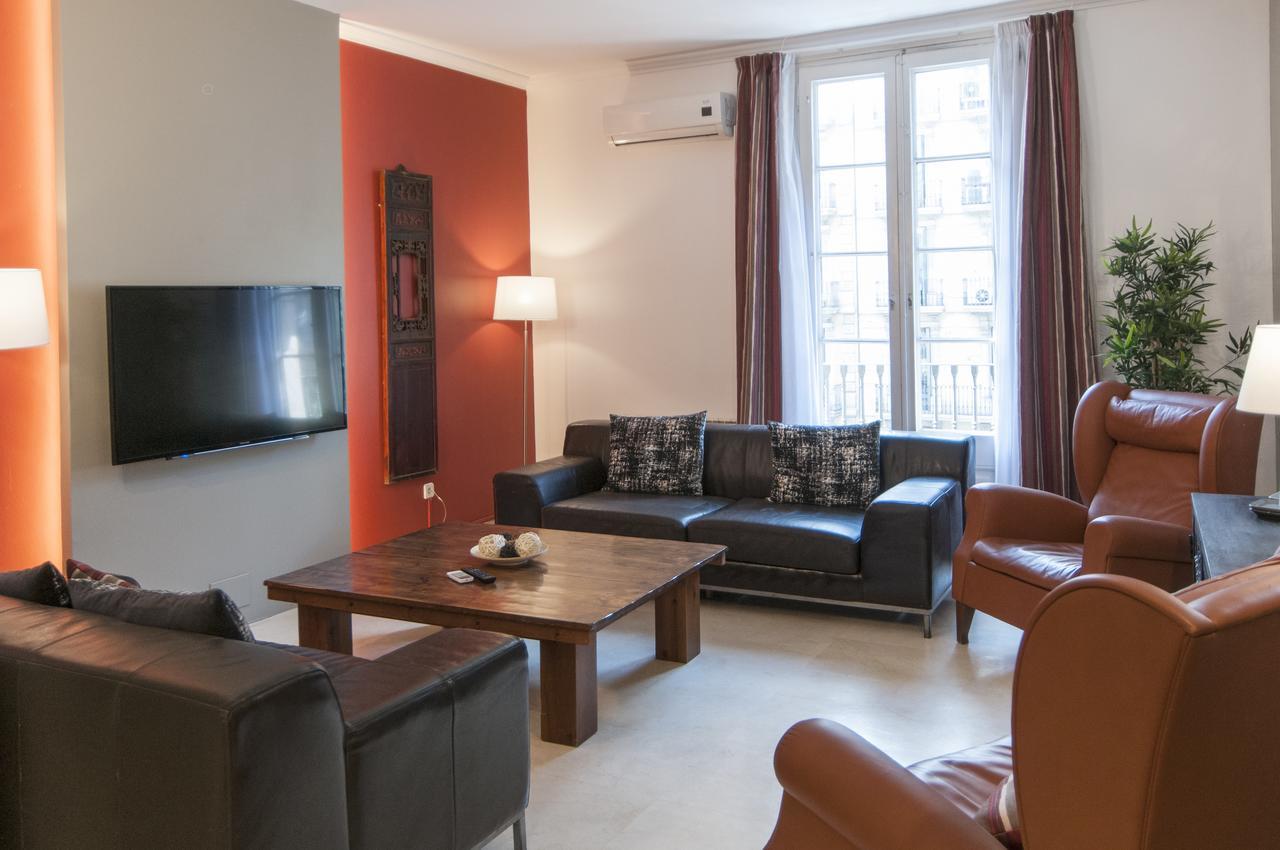Serennia Ramblas - Placa Catalunya Apartment