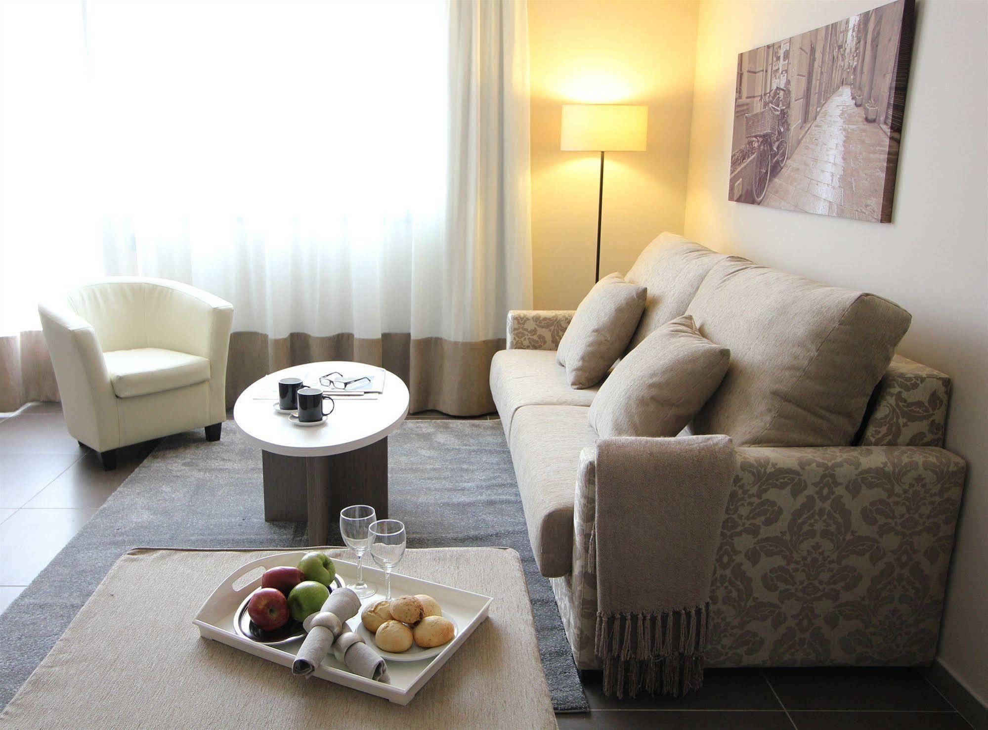 Pierre & Sants Appartement *