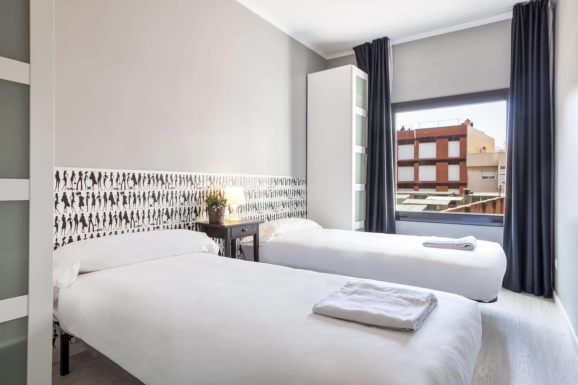 Appartement Fira By Gaiarooms