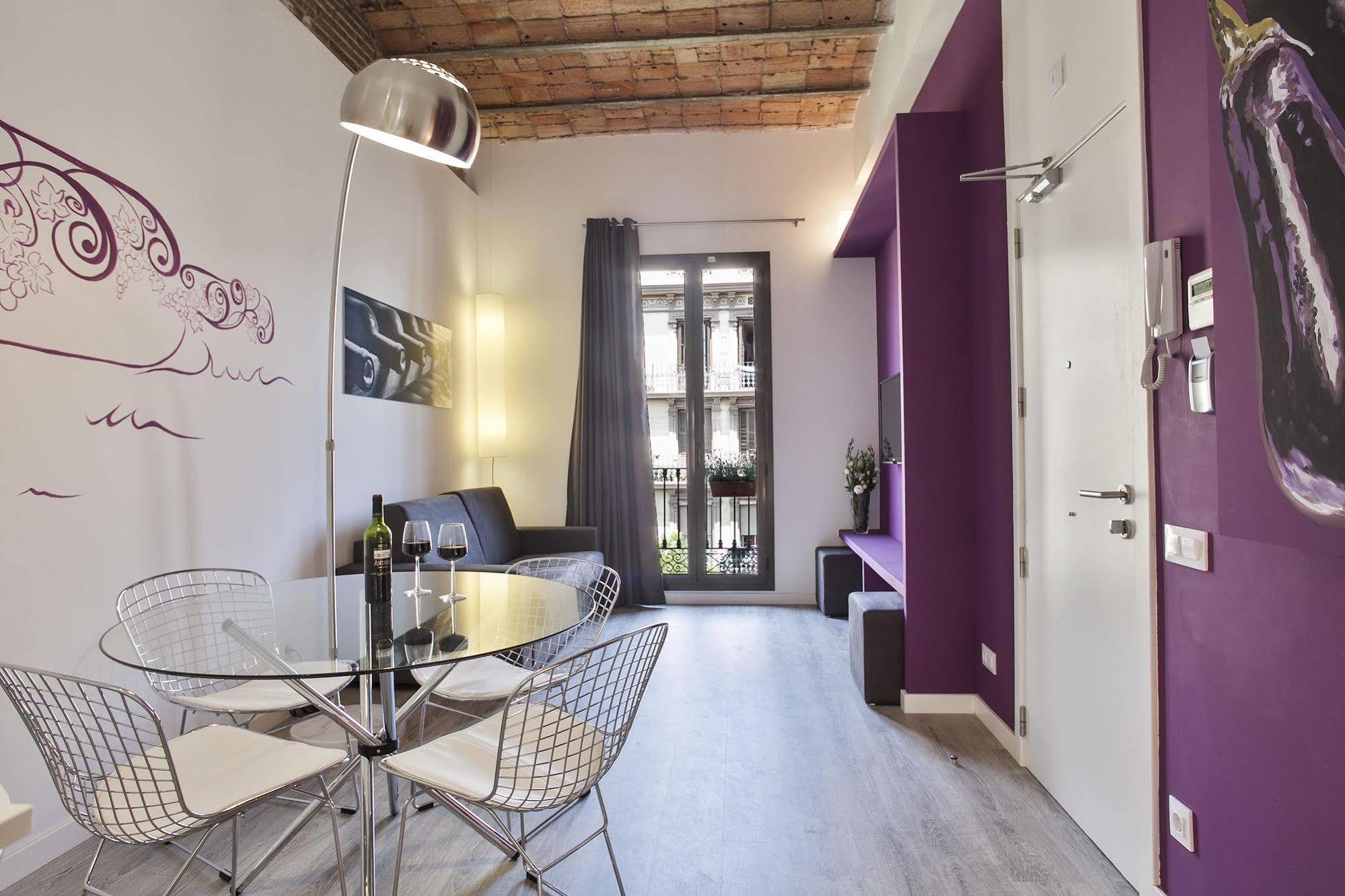 Apartment Habitat Adn Barcelona