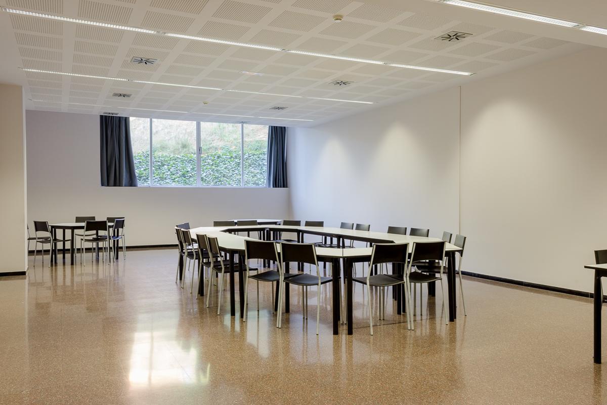 Agora Bcn. Residencia Universitaria Internacional *