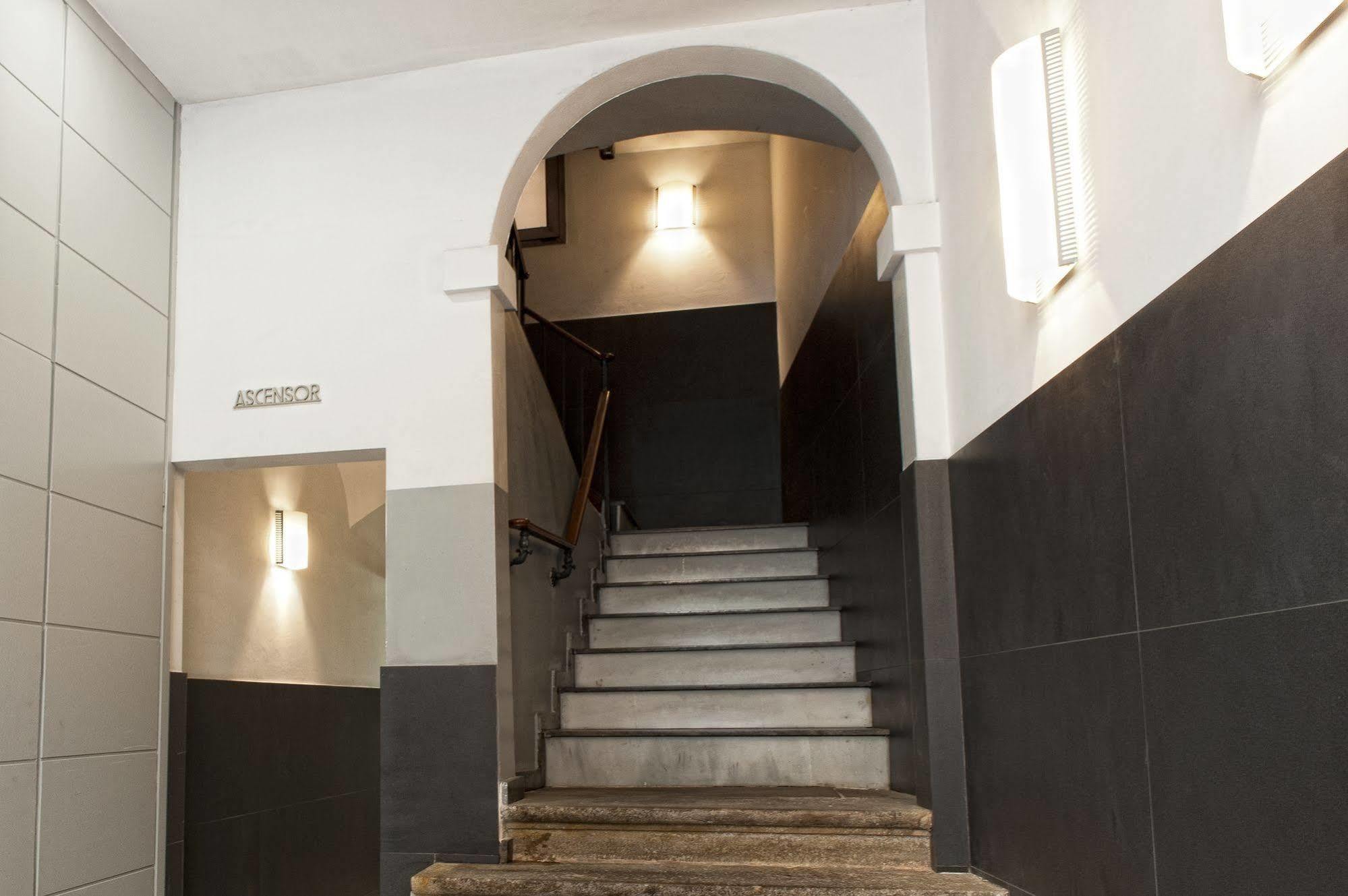 Mh Liceo Appartement Barcelone