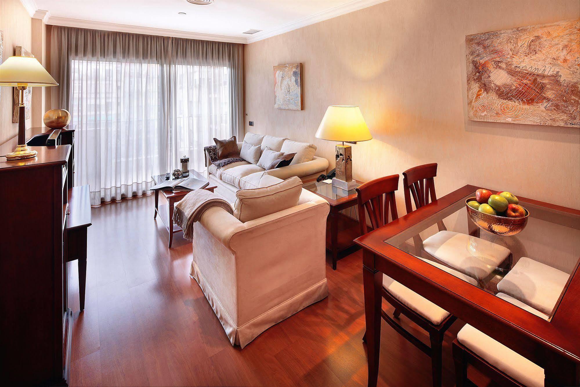 Appart hôtel Apartaments-hotel Hispanos 7 Suiza Barcelone