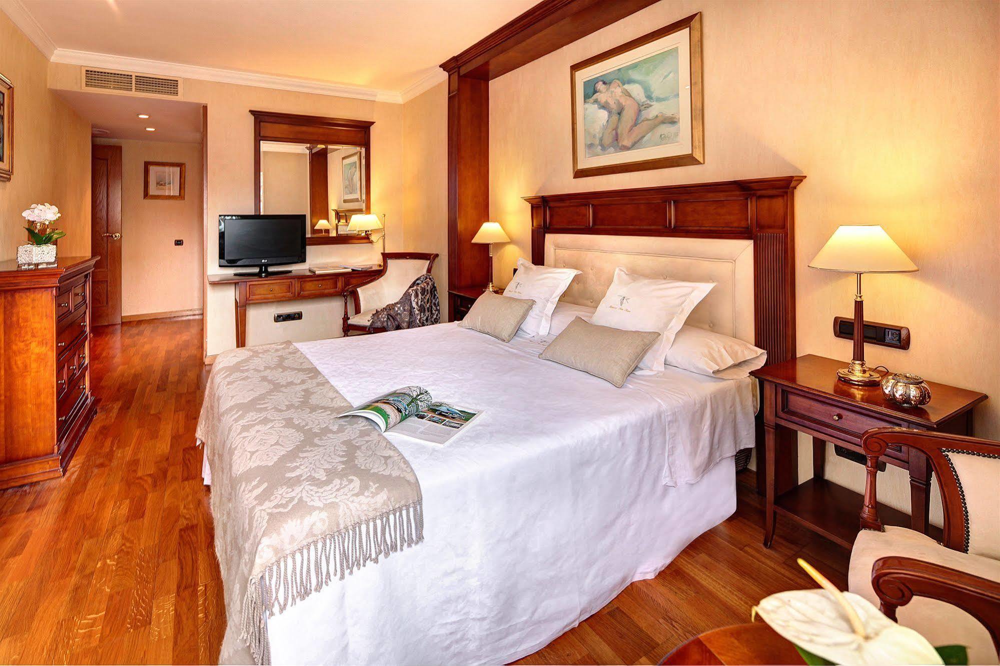 Apartaments-hotel Hispanos 7 Suiza Appart hôtel Barcelone