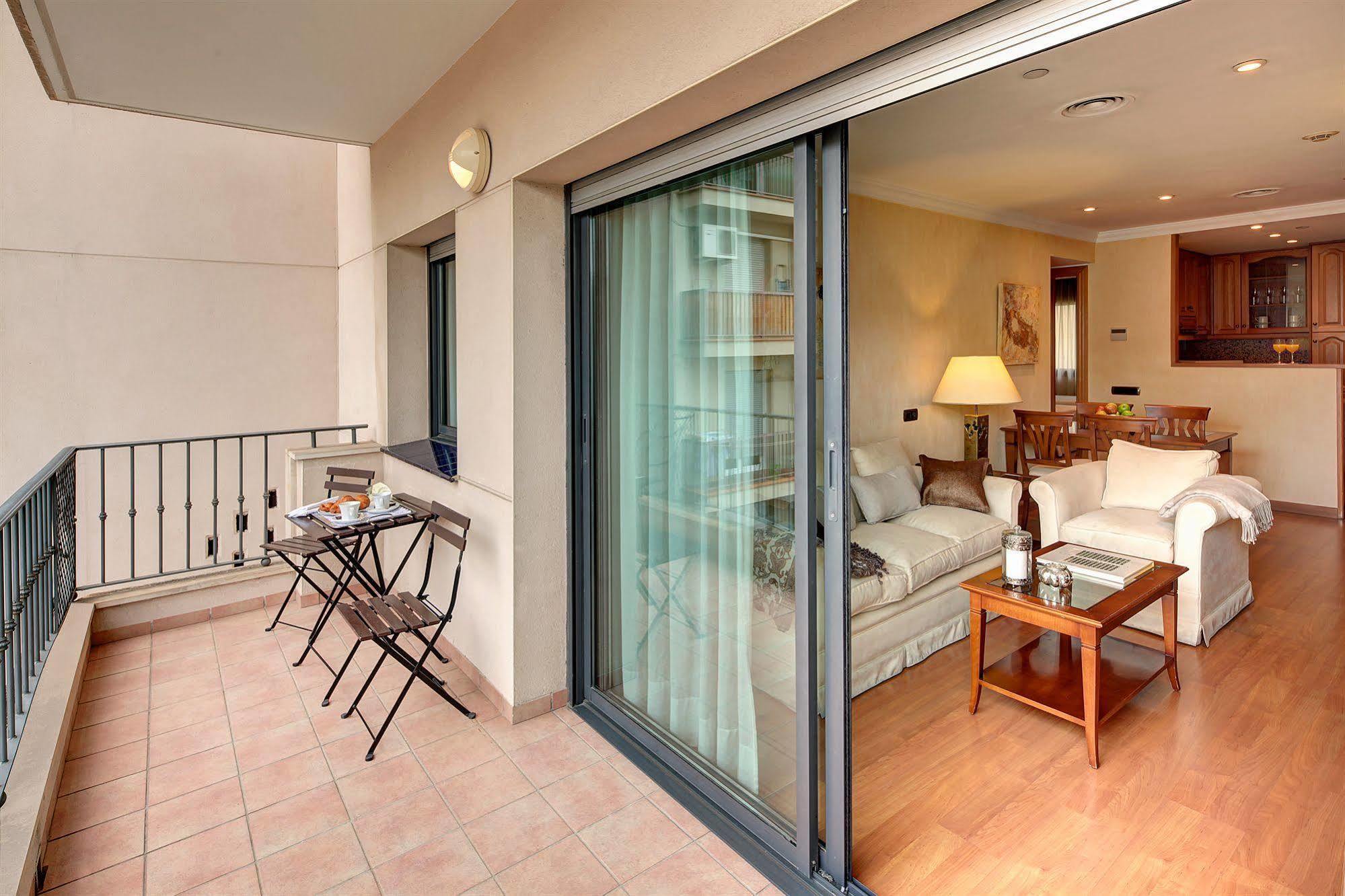 Apartaments-hotel Hispanos 7 Suiza 4* Barcelone