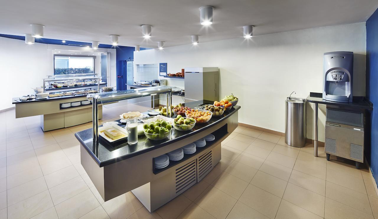 Apartamento Residencia Universitaria Sarria *