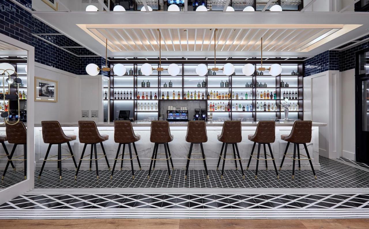 Radisson Blu 1882 Hotel, Sagrada Familia Hotel 4*