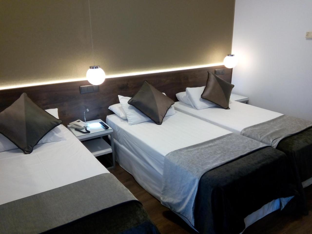 Moderno Hotel Barcelone
