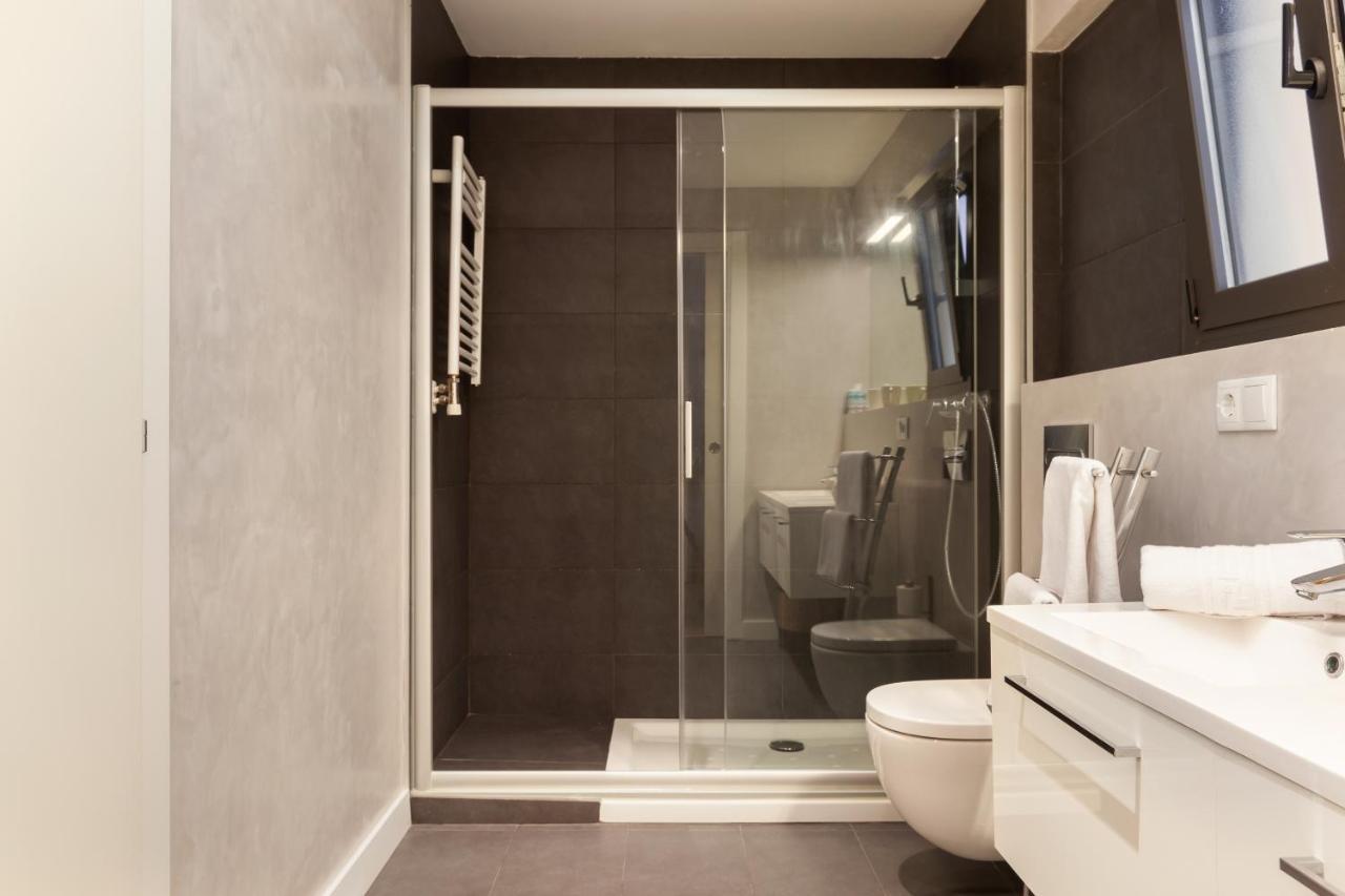 Akira Flats Urgell Apartment Barcelona