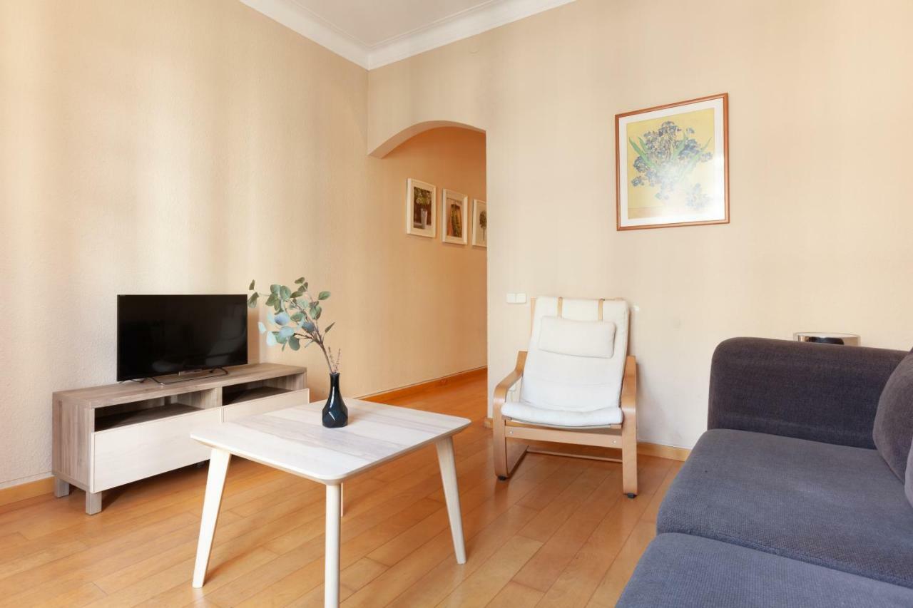 Apartment Enrique Granados