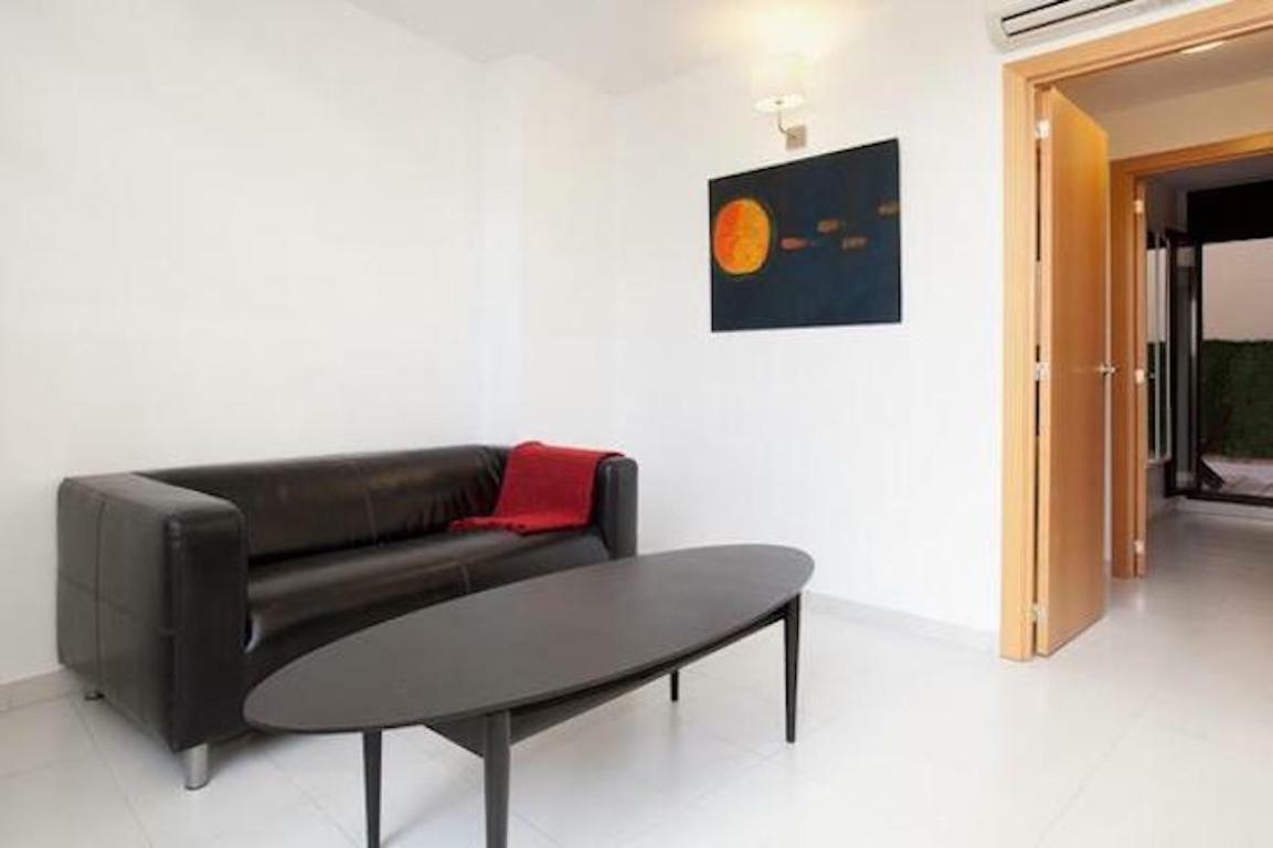 Spacious For Families Near Park Guell Appartement