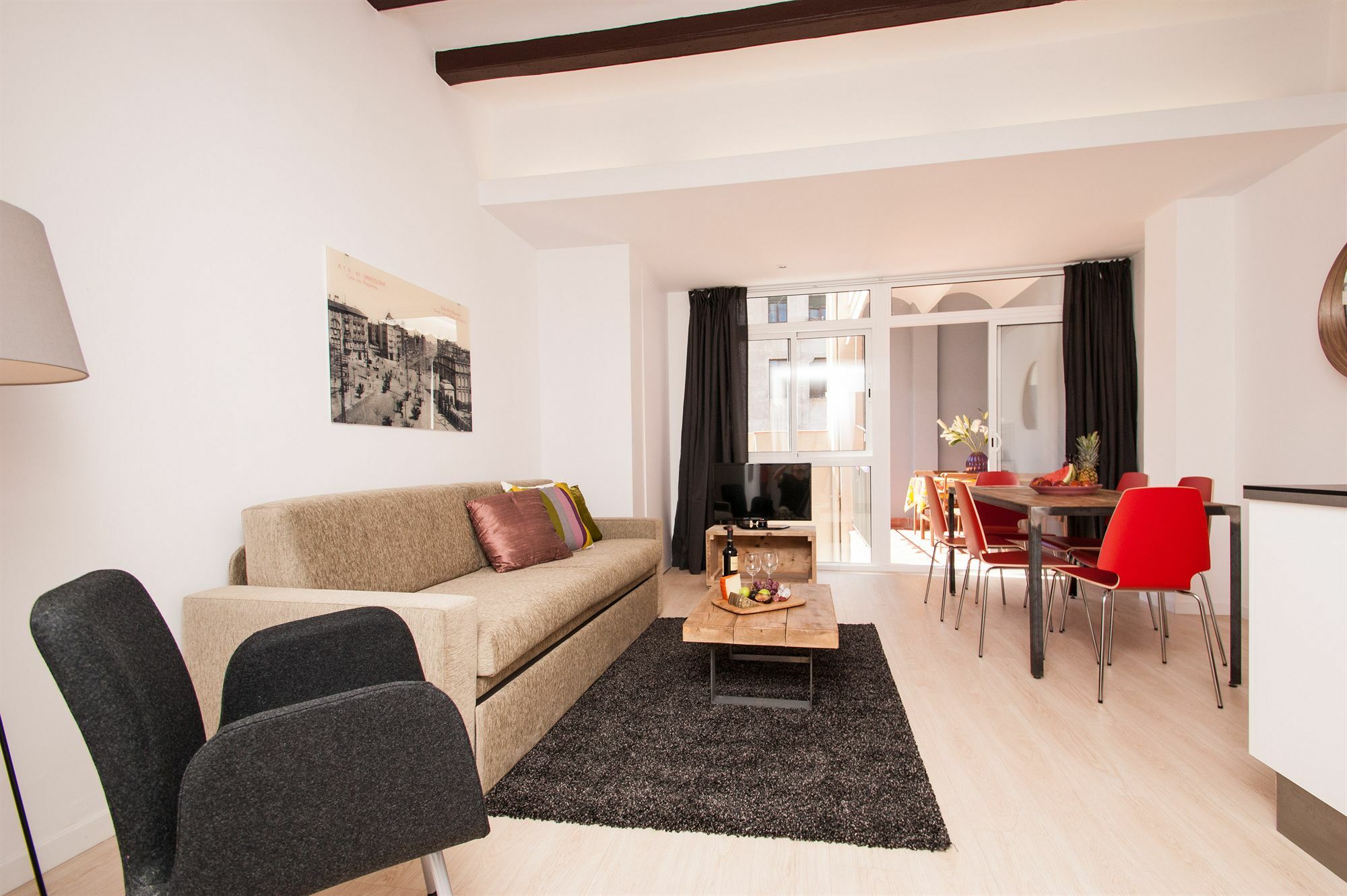 Short Group Gracia Serviced Apartment *