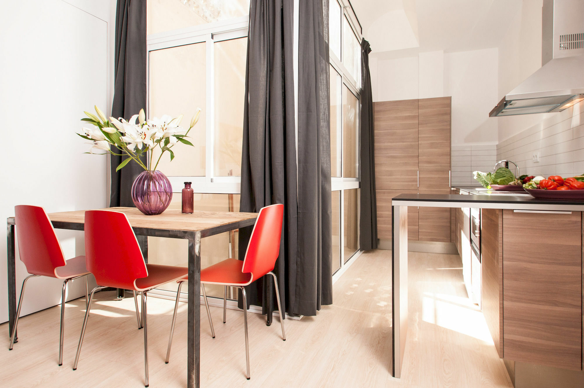 Short Group Gracia Serviced Apartment