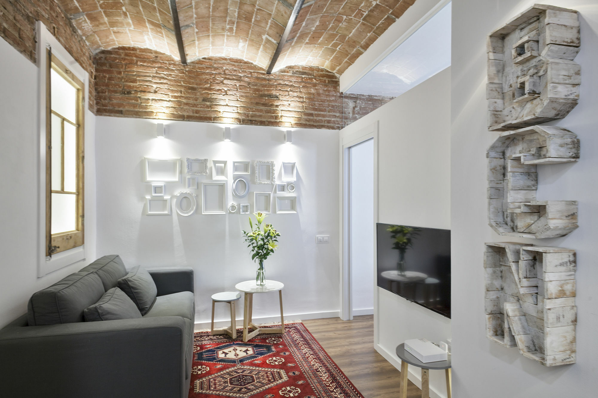 Charming Parallel Apartamento