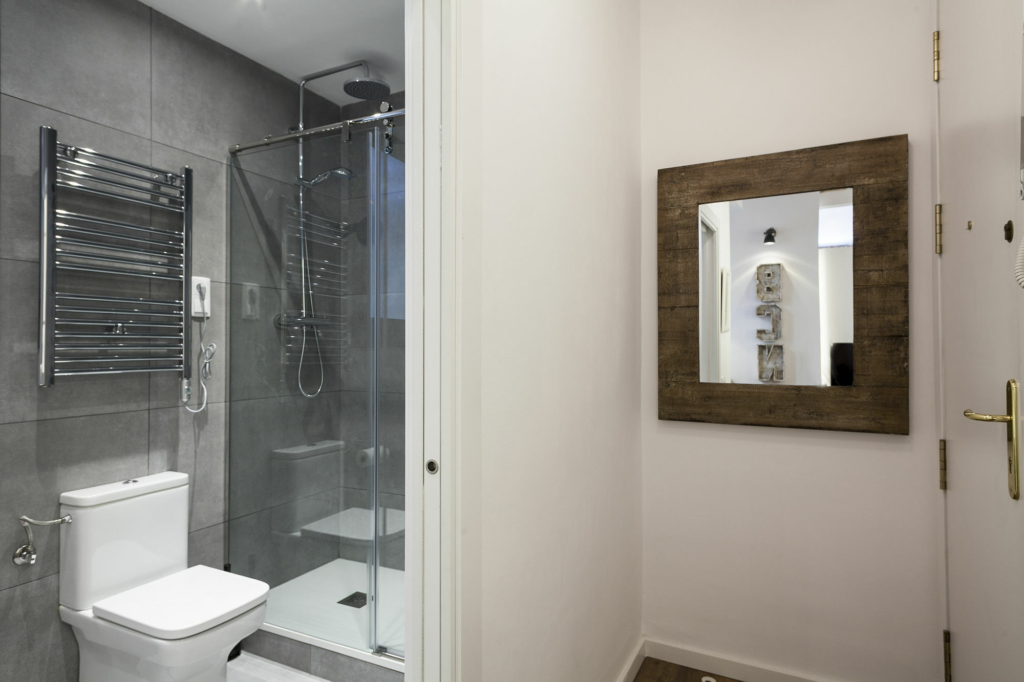 Charming Parallel Apartamento