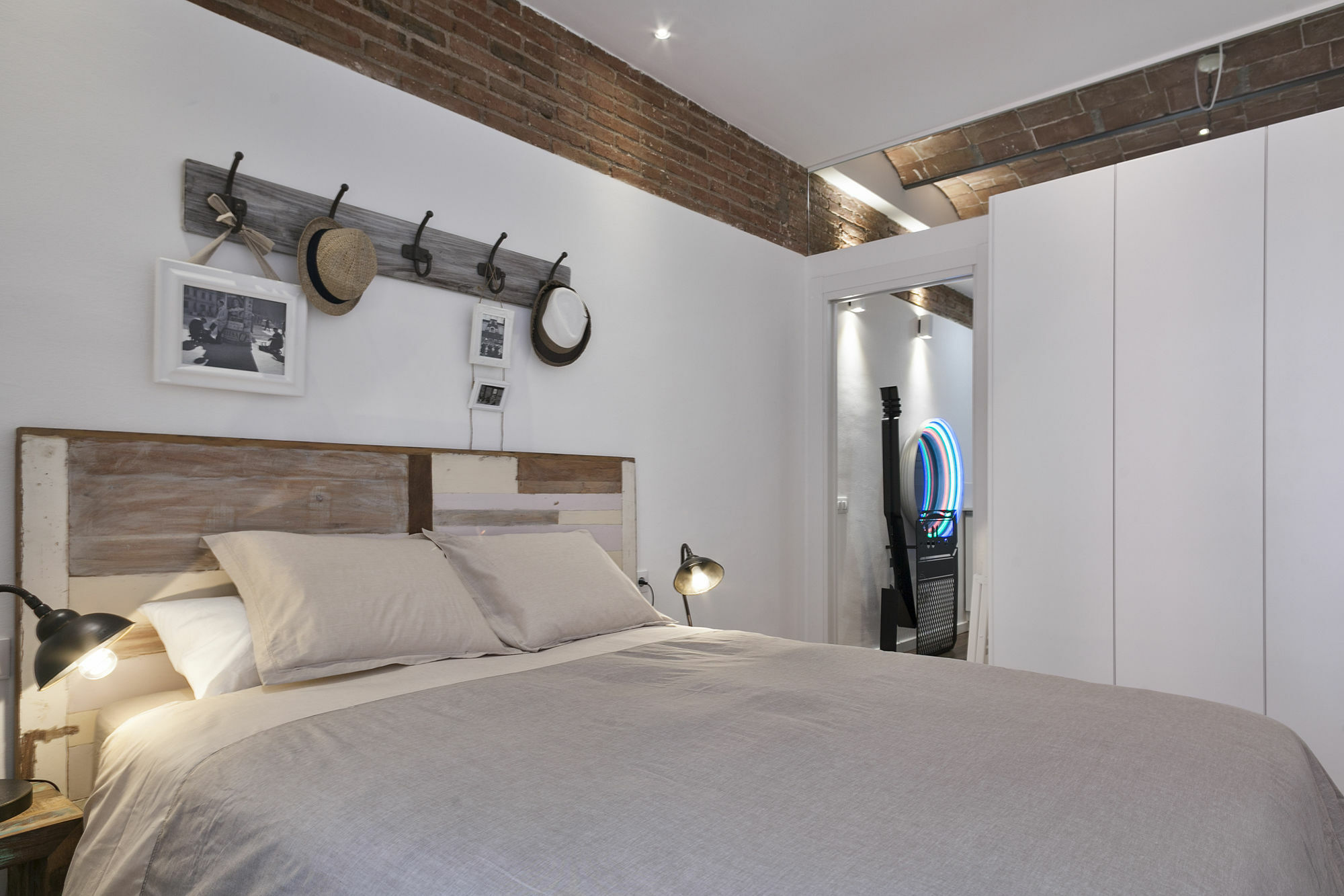 Apartamento Charming Parallel *